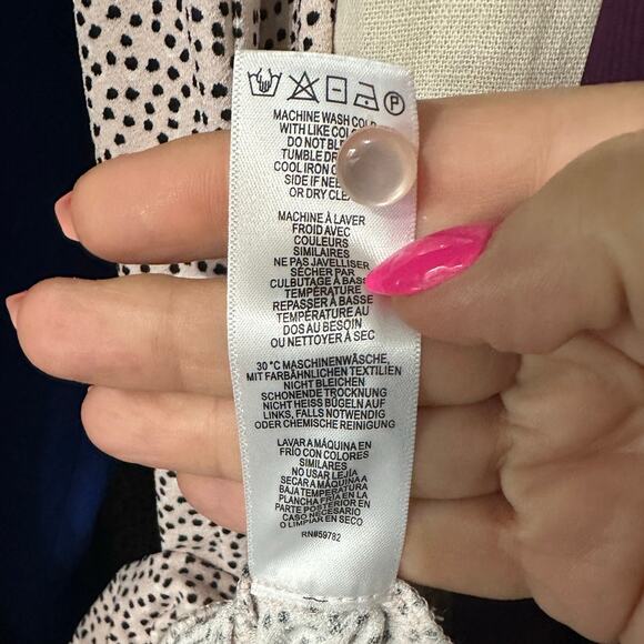 Adrianna Papell Blush Pink Polka Dot Smocked Halter Blouse Medium New with Tags - Picture 8 of 8